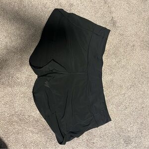 Lululemon Speedup shorts